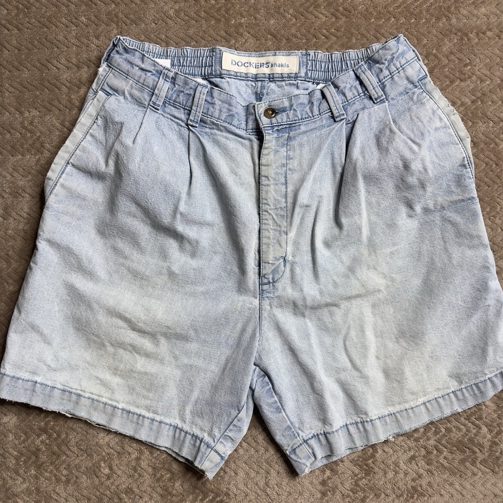 Vintage Men's Dockers Khaki Shorts Light Blue Size 33 100% Cotton